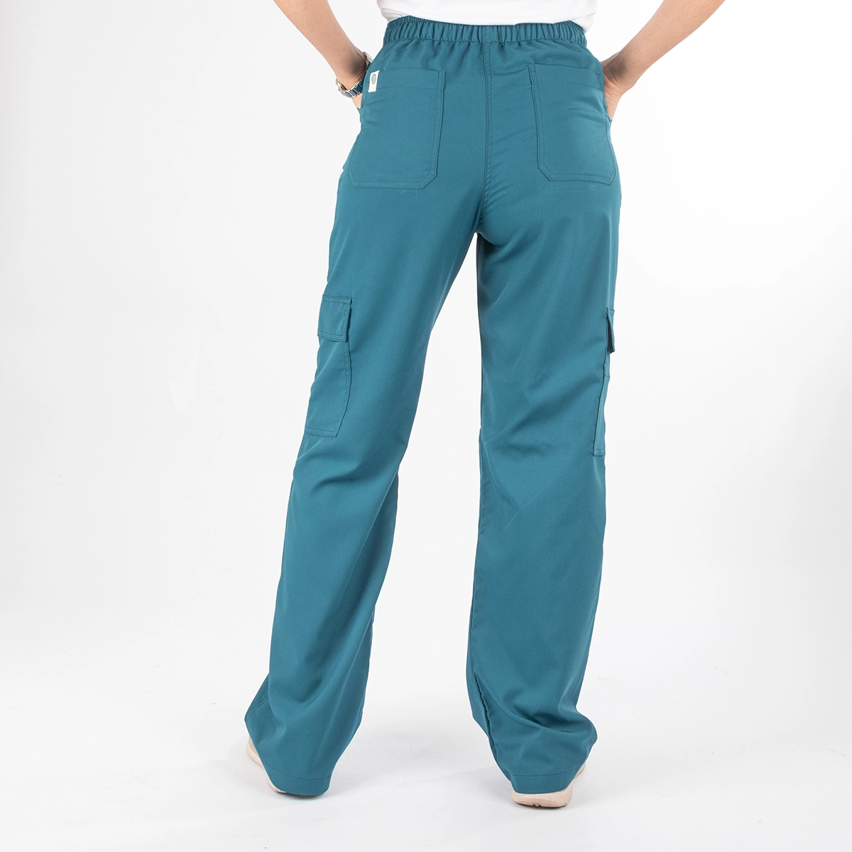 Pantalón Clínico Verde Petróleo Área Médica Mujer Media Cintura Elasticada - Carla - Imagen 5