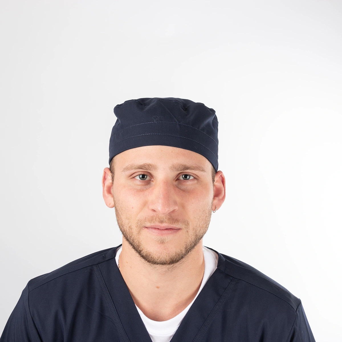 Gorro Clínico Azul Marino Área Médica Unisex con Elástico - Imagen 4