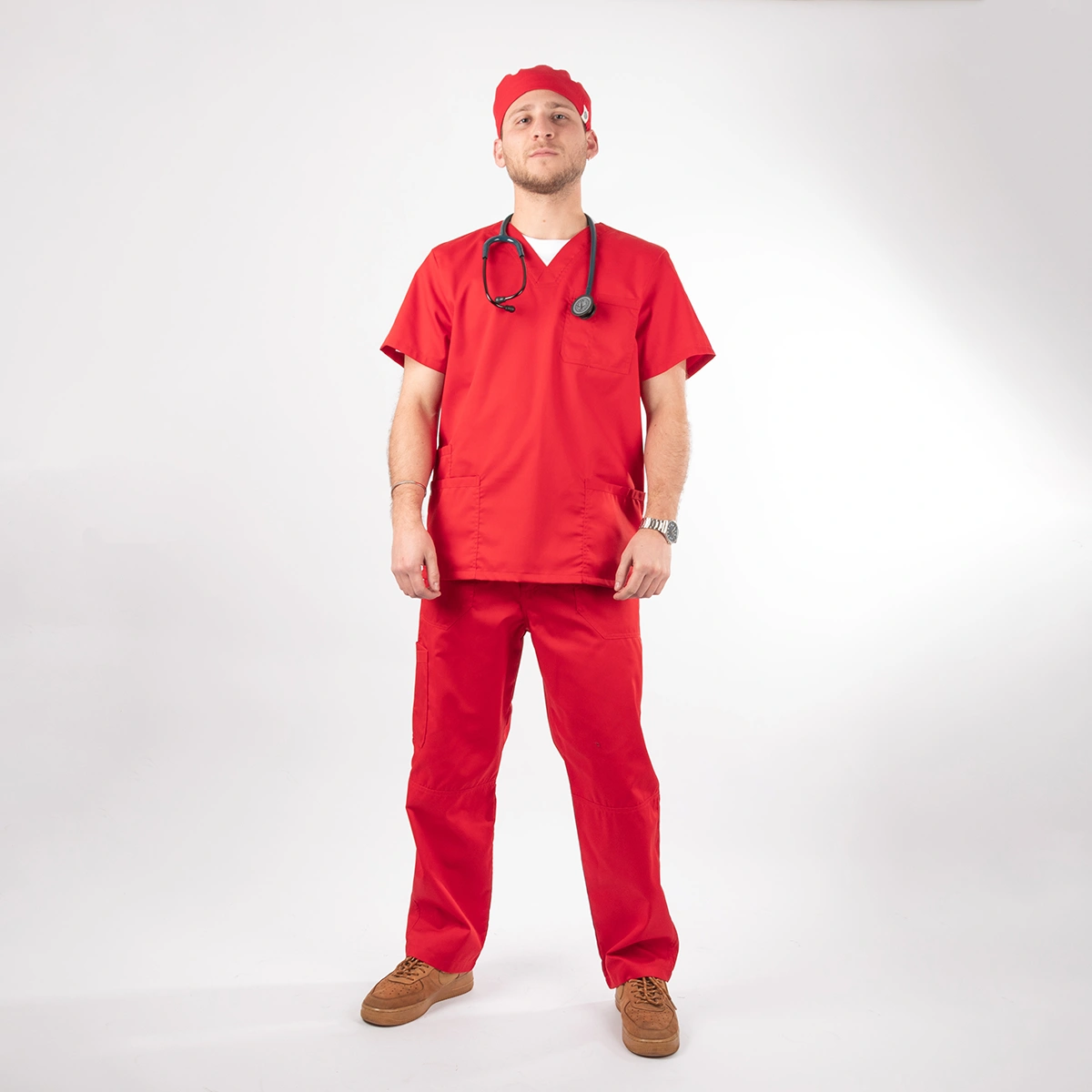 Pantalón Clínico Rojo en Gabardina Modelo Lucas