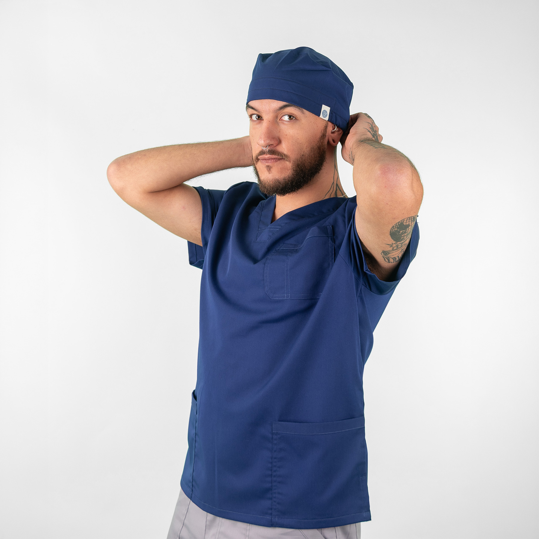 Polera Clínica Azul Francia Área Médica Hombre Clásica - Felipe - Imagen 6