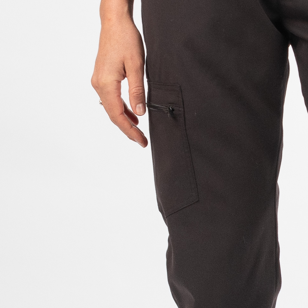 Pantalón Clínico Negro Área Médica Mujer a la Cintura - Javi - Imagen 4